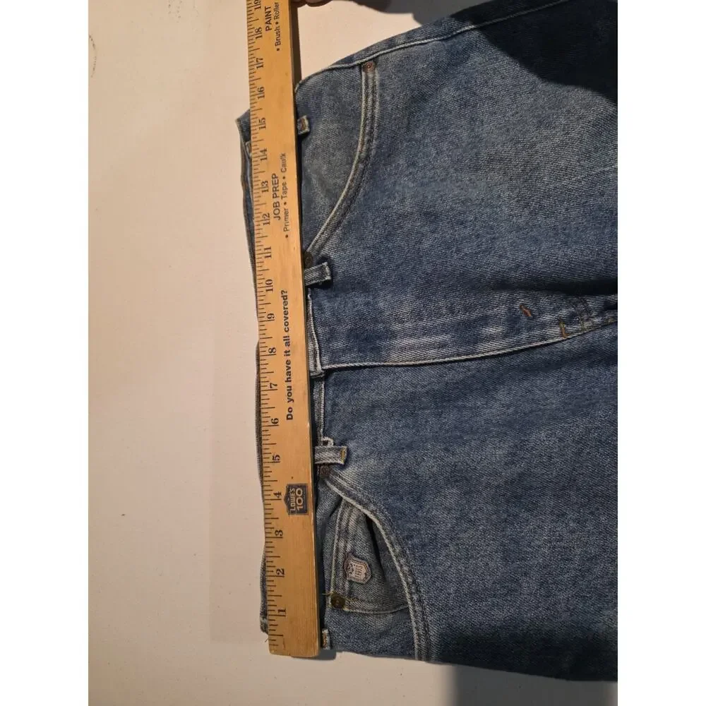 Levi’s Jeans Mens 32x34 Blue Denim Straight Leg Classic Fit Silver Medal